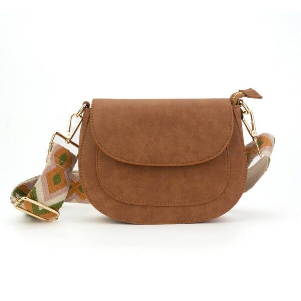 Attention all bag lovers! Create your dream bag by selecting your preferred color vegan leather bag and pairing it with a strap of your choice for the ultimate personalized accessory. Don't limit yourself