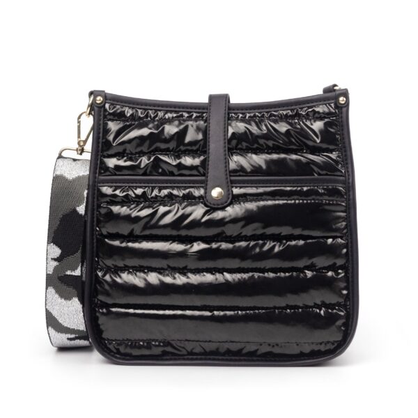Now you can build your perfect puffy bag! Pick your favorite color bag and then pick your favorite style strap to build the perfect bag. All straps are interchangeable!Our beautiful puffy courier from the Threaded Pear is the perfect take anywhere bag. Th
