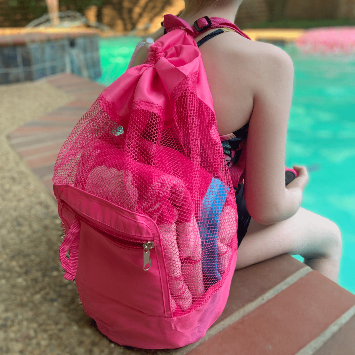 PRODUCT DESCRIPTIONEvery child loves going on a fun-filled day to the beach or the swimming pool