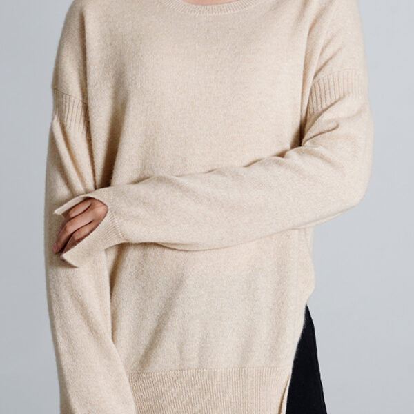 SkuCY-!111620Material100% CASHMERE StyleLong Sleeves FeatureSplit-side