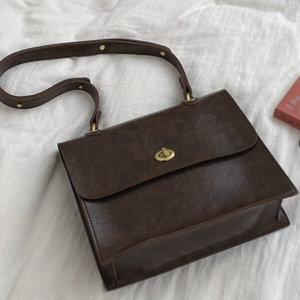 SkuCY-!112850MaterialPU FeatureSolid Color OccasionVintage TypeBags Accessories Bags StyleShoulder Bag