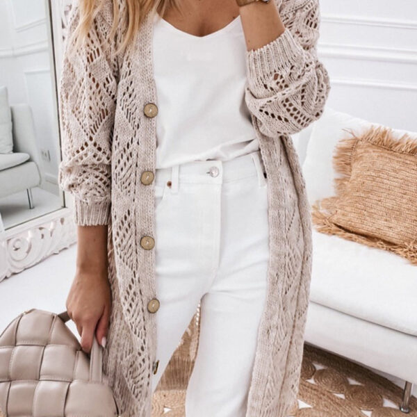  This cardigan has a flattering drape and intricate details that effortlessly elevate any outfit. Its intricate openwork pattern adds a touch of elegance