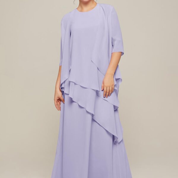 The Conch dress offers a loose and flowing flattering fit that you will fall in love with. This dress is the perfect choice for the mother of the bride to wear on this very romantic and special day. Prepare to look your dazzling best by adding some great