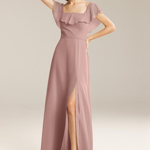 making it possible to be a bridesmaid with style. This A-line silhouette dress is cut high-quality chiffon