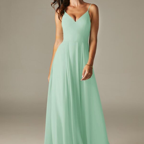 The Evie dress is a classic option for the bridesmaid looking to turn heads for all of the right reasons.The dress features a floor length skirt and a court train that will elegantly trail behind you with every step you take.The chiffon dress is offered i