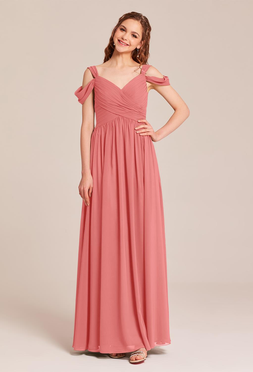 charming and playful. The sleeves of the dress offer a vintage appeal