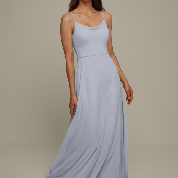 with spaghetti straps that show off your bared shoulders. Perfect for an outdoor reception