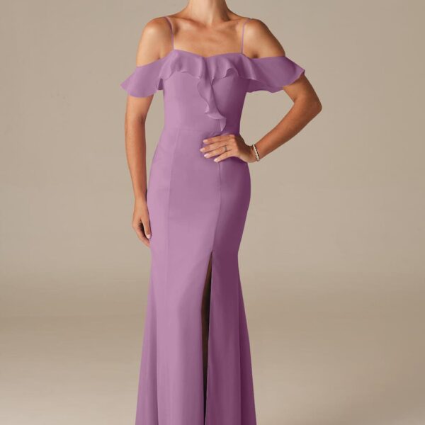 Butterfly sleeves and spaghetti straps come together in a romantic design that bares your shoulders in the most elegant of ways.The Isotach dress offers a snug fit that flares in a subtle way with deep pleats that add depth and gracefulness.This is a char
