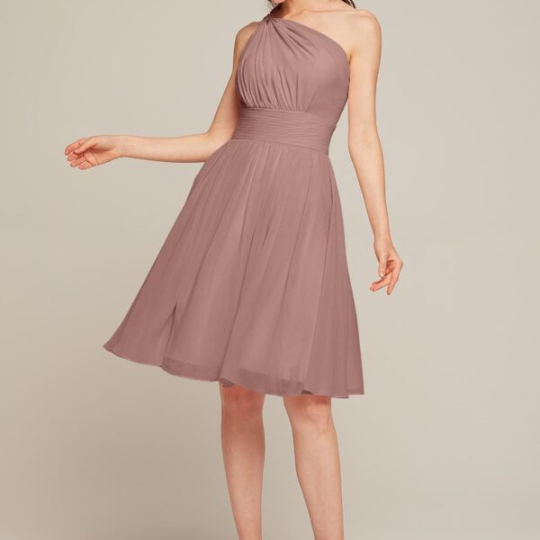 especially on the dance floor. The knee length of the dress is flirty