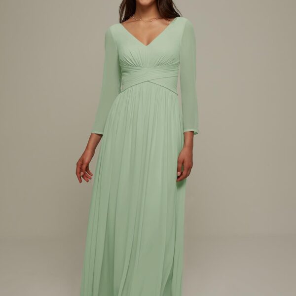 while the soft pleats add effortless elegance and charm to a dress that will move gracefully with every step that you take. The Kalei dress can be found offered in a number of flattering color
