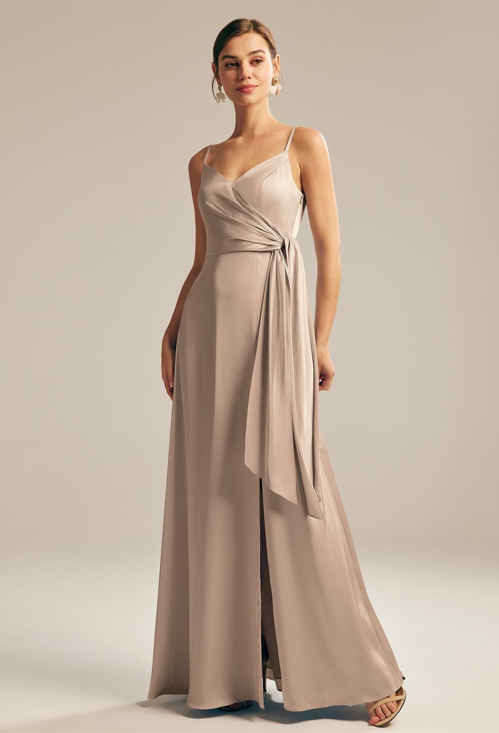 love-stricken bride (which is perfectly normal to be). Made with a gleeful