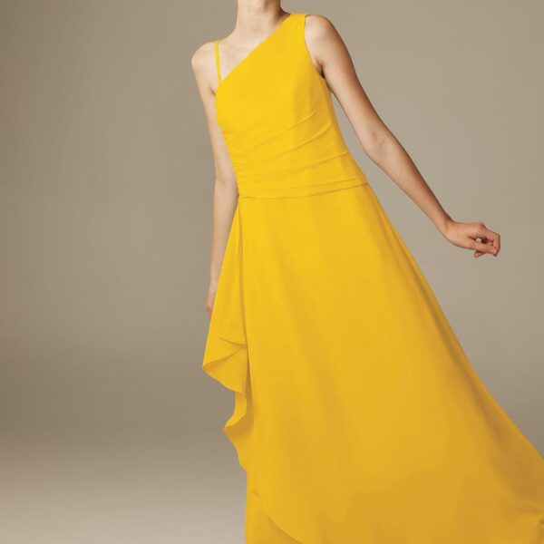 The Oba bridesmaid gown is the perfect choice for your young bridesmaid or flower girl.The flattering neckline and sleeves are ideal for that springtime wedding under cherry blossom.Enjoy the layered chiffon as the pleats add plenty of graceful movement.Y