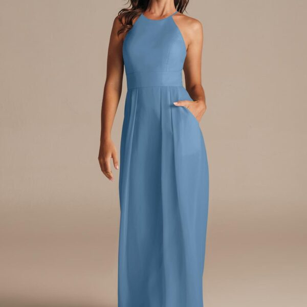maid of honor or even the mother of the bride.The fitted bodice will accentuate your curves