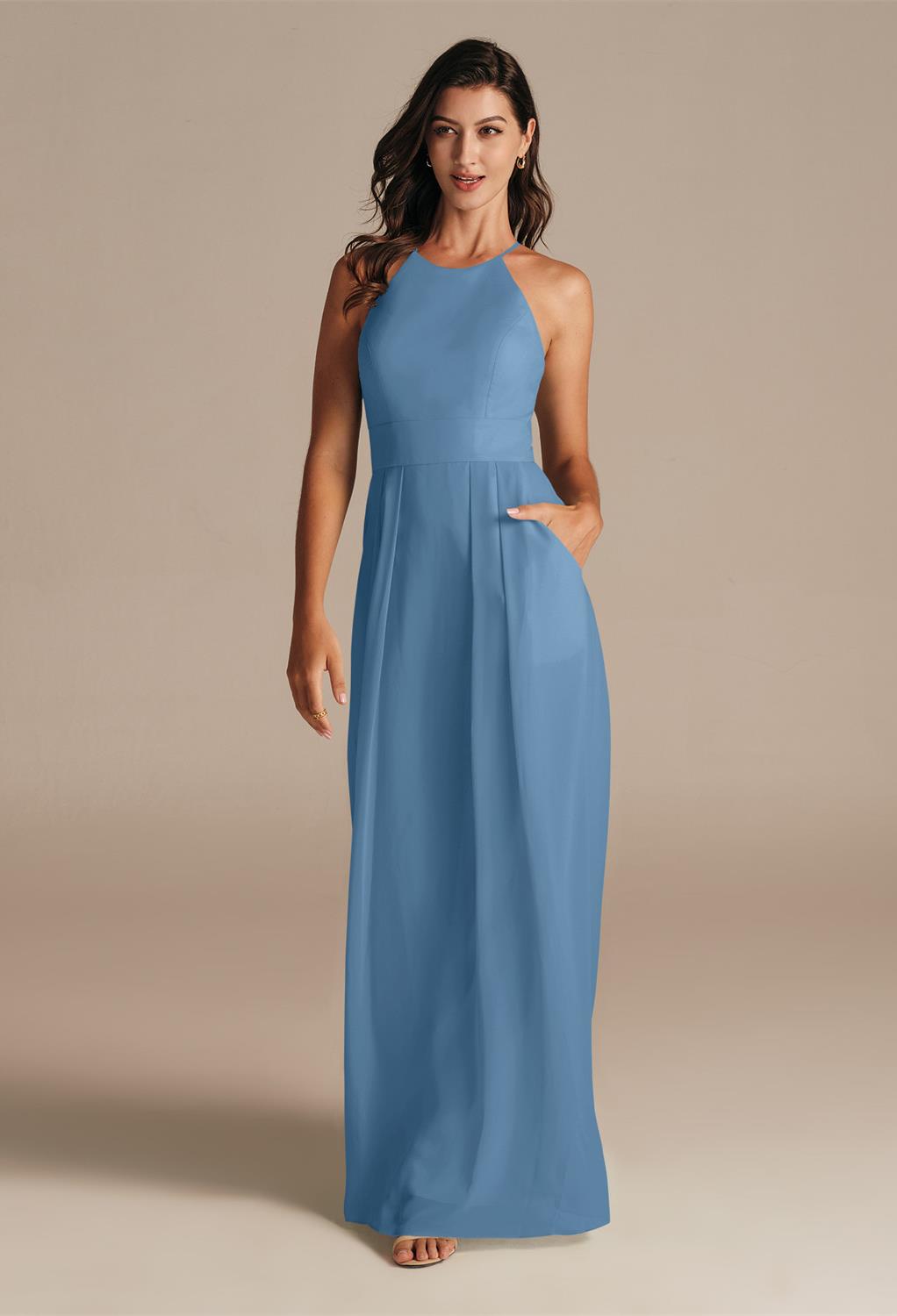 maid of honor or even the mother of the bride.The fitted bodice will accentuate your curves