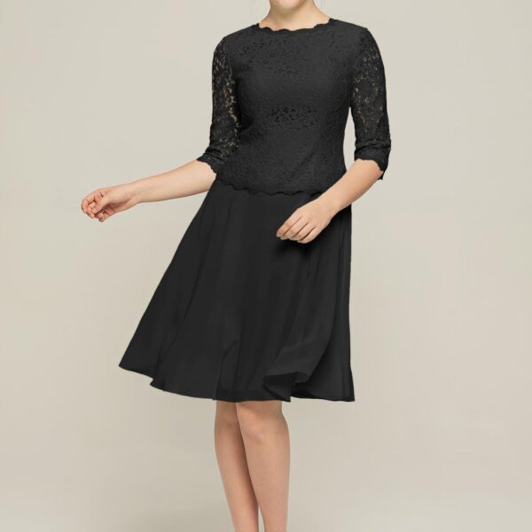 making it the perfect choice for every lady looking to add a glam look to a formal event or o