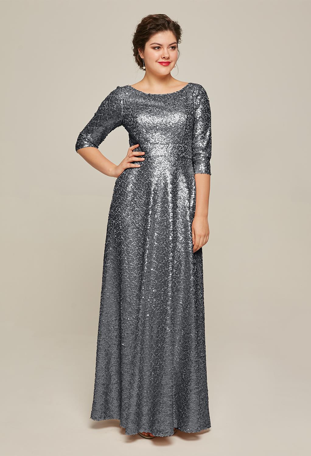 the Simone dress is sure to make you a standout beauty at your upcoming formal event. The flattering fit of the dress makes it a great choice for ladies of all ages. Select the right color and the perfect size and you'll be a
