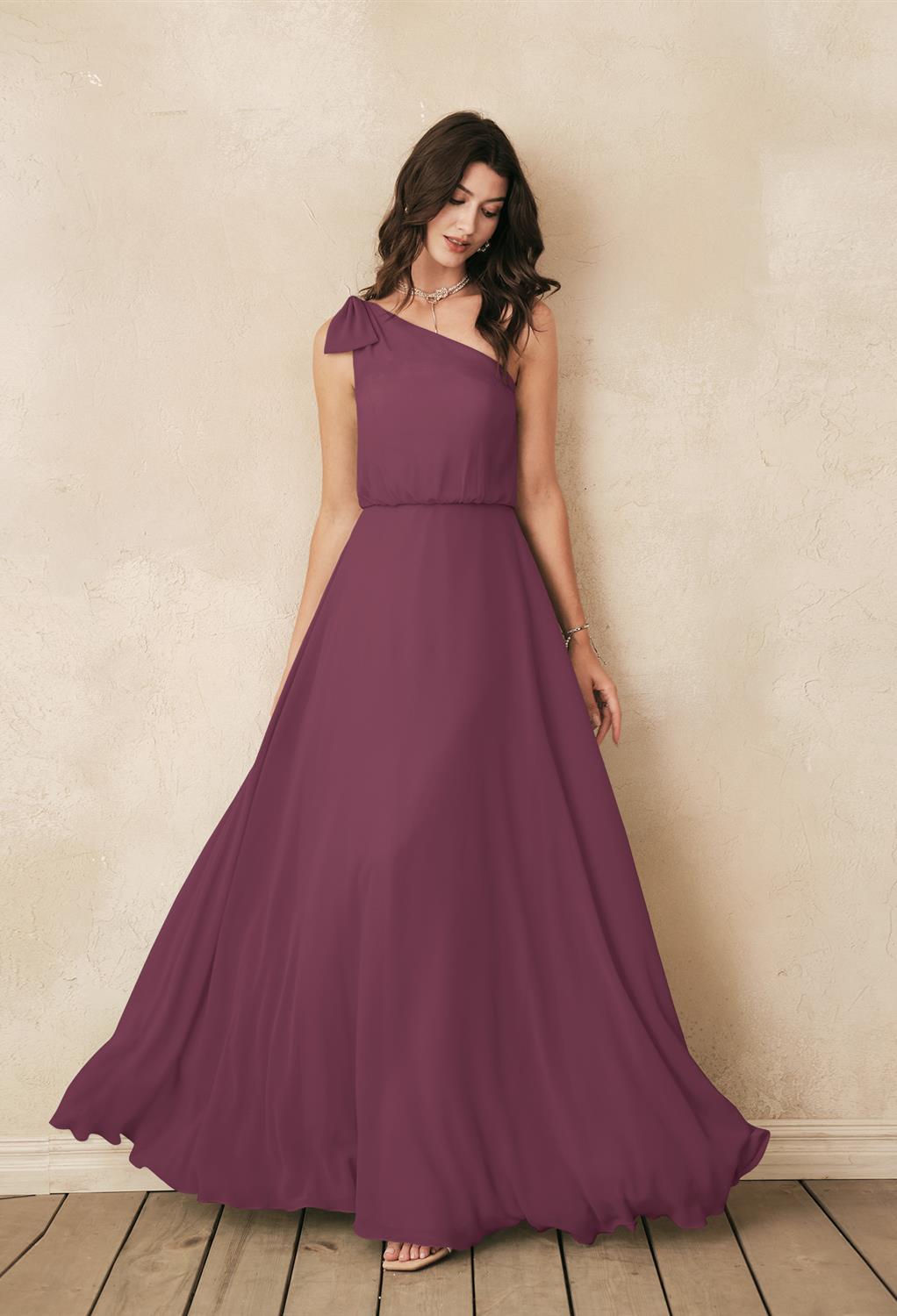 which adds a soft charm to your curated look. Th