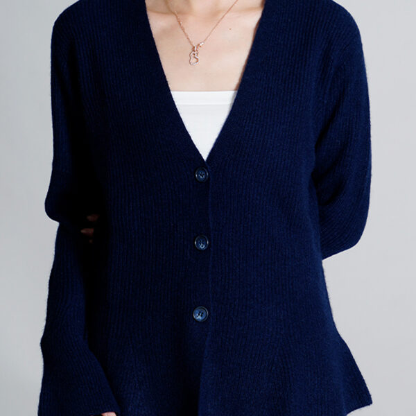 SkuCY-!111621Material100% CASHMERE StyleFlared Sleeves FeatureButtoned
