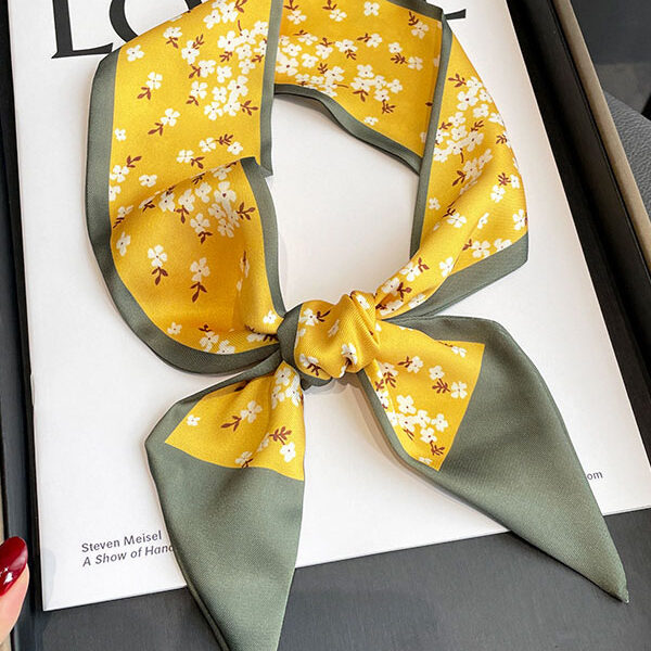 Floral Printed Contrast Color Shawl&Scarf LIGHT YELLOW-One_size SkuCY-!115302MaterialPolyester FeatureFloral Printed