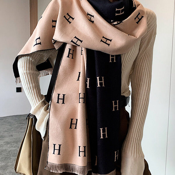 H Print Contrast Color Imitation Cashmere Shawl Scarf CREAMY+BLACK-FREE SIZE SkuCY-!71121MaterialImitated Cashmere FeaturePrinted