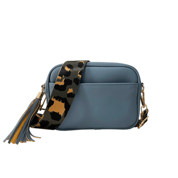 Now you can build your perfect bag! Pick your favorite color Crossbody bag and then pick your favorite style strap to build the perfect bag. All straps are interchangeable!Our beautiful Courtney vegan leather Crossbody from the Threaded Pear is the perfec