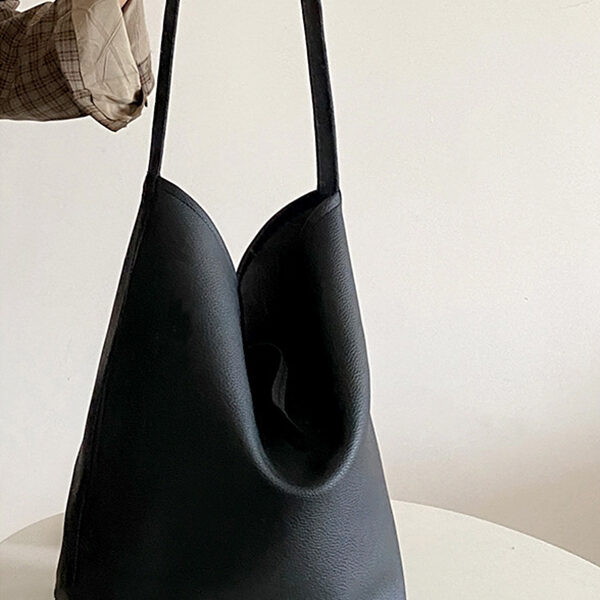 SkuCY-!112940MaterialPU FeatureSolid Color OccasionCasual