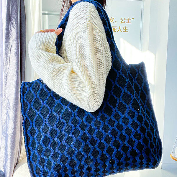 Rhombic Contrast Color Woven Handbag Bags DEEP BLUE-LARGE SIZE SkuCY-!116054MaterialPolyester LiningPolyester FeatureRhombic