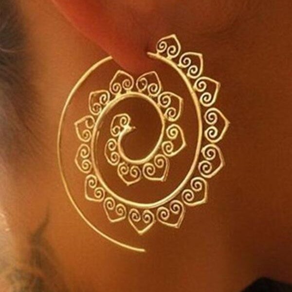 SKU   YGDZ-4198     Metal   Alloy     Pattern Type   Hollow     Stone Cut   NA     Number of Stone   NA     Occasion   Souvenir/Pledge/Gift     Color   Sliver