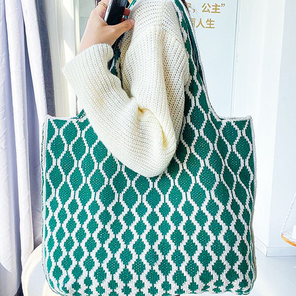 Rhombic Contrast Color Woven Handbag Bags GREEN-LARGE SIZE SkuCY-!116054MaterialPolyester LiningPolyester FeatureRhombic