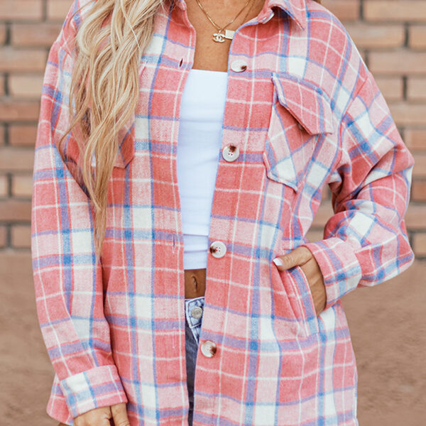 Unleash your autumn style with this timeless plaid shacket. Featuring flap pockets for all your essentials