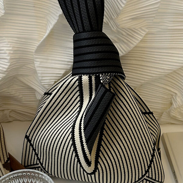 SkuCY-!116209MaterialPolyester FeatureStriped OccasionGoing out