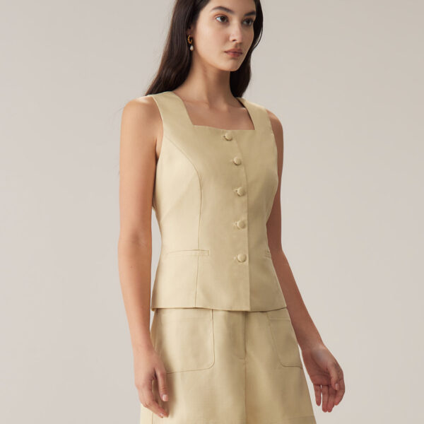 - Occasion: Daily - Fabric Stretch: No Stretch - Waist: Natural Waisted - Embellishment: Button