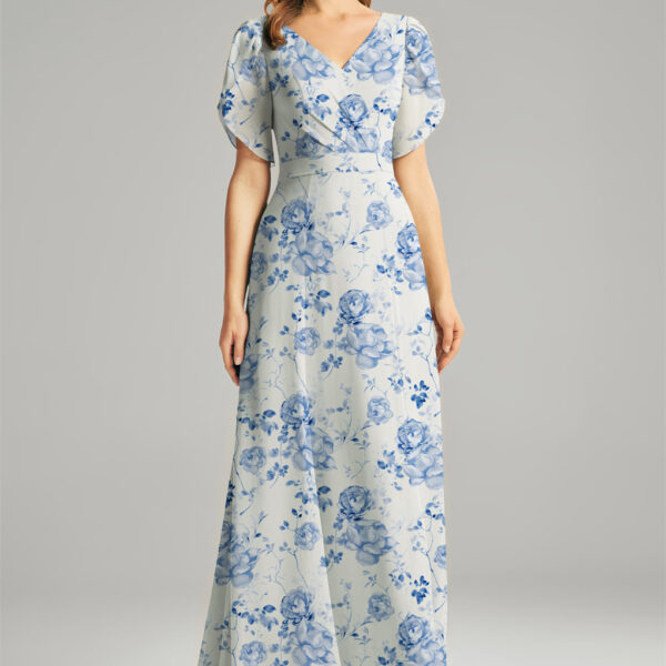 a stylish conventional bridesmaid dress suitable for any wedding theme and any body shape. Designed from high-quality chiffon