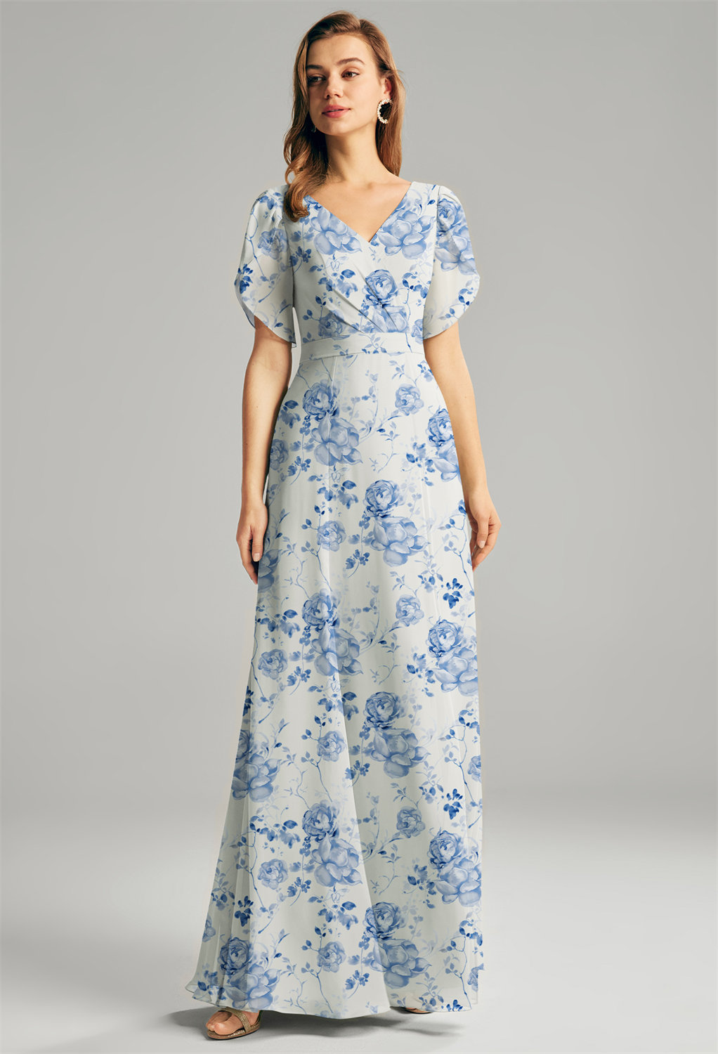 a stylish conventional bridesmaid dress suitable for any wedding theme and any body shape. Designed from high-quality chiffon
