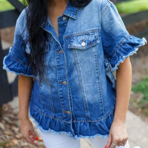 Rock your summer look with this cool denim jacket! The ruffled sleeves and frayed edge are all the rage with today's fashion-forward babes. Heavy-duty denim promises a lasting fit. Match it with a tee and denim bottoms for a laid-back yet stylish vibe.Â