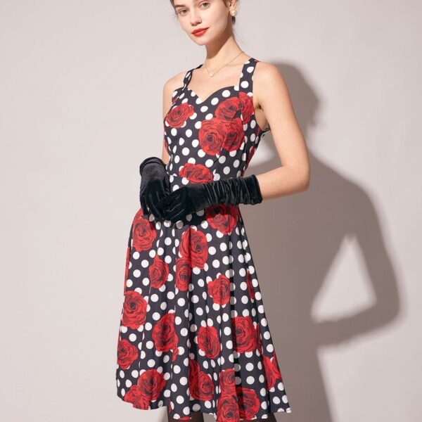 Details:- Sweetheart Neck- Rose Print- Polka Dot Midi Dress- Sleeveless- Halter Fabric:This Floral Midi Dress is made of Polyester. Polyester is an artificial fiber that feels soft