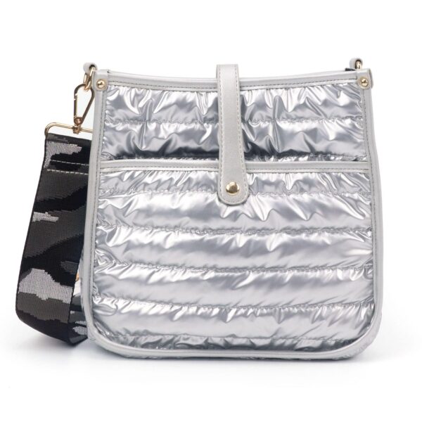 Now you can build your perfect puffy bag! Pick your favorite color bag and then pick your favorite style strap to build the perfect bag. All straps are interchangeable!Our beautiful puffy courier from the Threaded Pear is the perfect take anywhere bag. Th