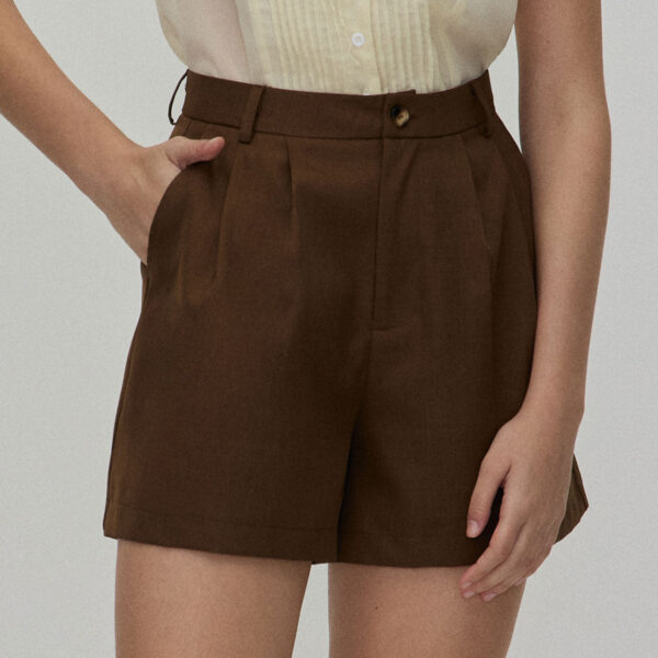 Details:- Occasion: Office wear- Style: work- Season: Spring