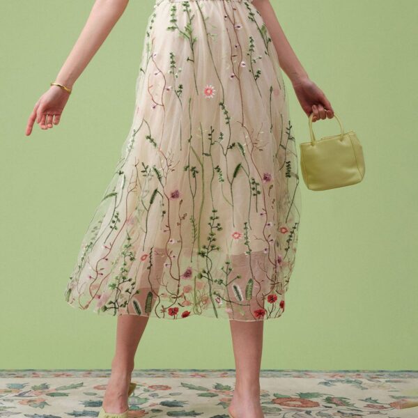 Details:- Floral Embroidery - High Waist Skirt- A-line Skirt- Beige- Cute- Casual- Elastic Waist Fabric:This A Line Skirt is made of Polyester and Spandex. Polyester is an artificial fiber that feels soft