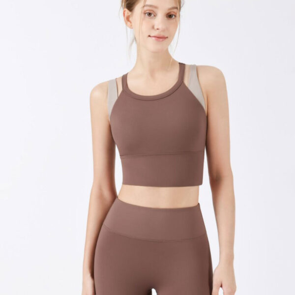 Style: Active Season: Spring