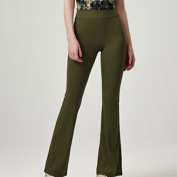 Style: Active Season: Spring