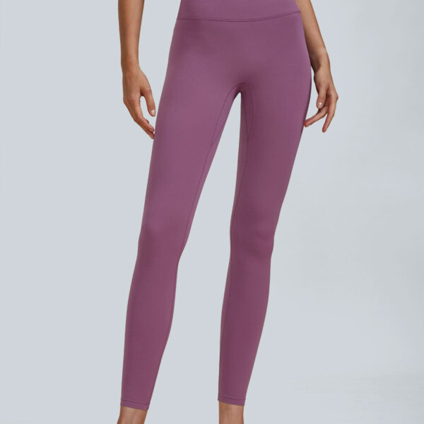 Style: Active Season: Spring