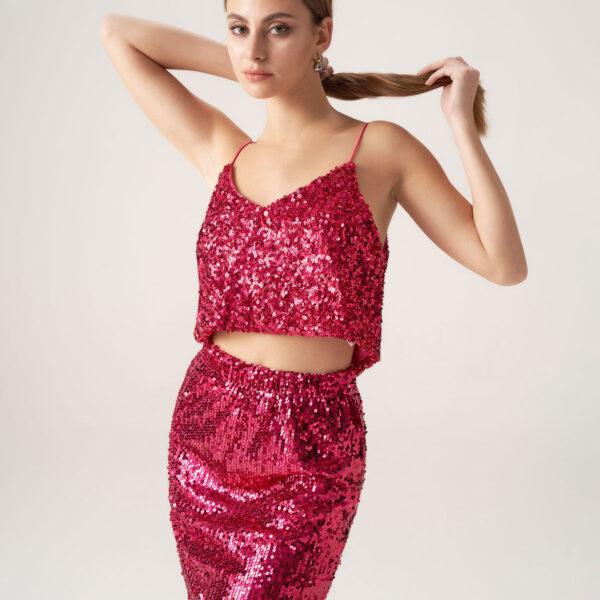 Occasion: special occasion Top Length: Cropped Fabric Stretch: Medium Stretch Fit: Slim Fabric: Polyester 97.0%