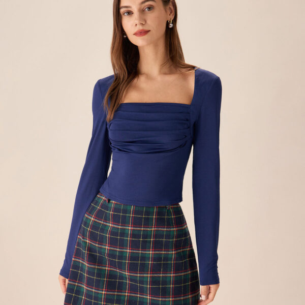 Fabric:This Square Neck Slim Tee is made of Polyester and Spandex. Polyester is an artificial fiber that feels soft