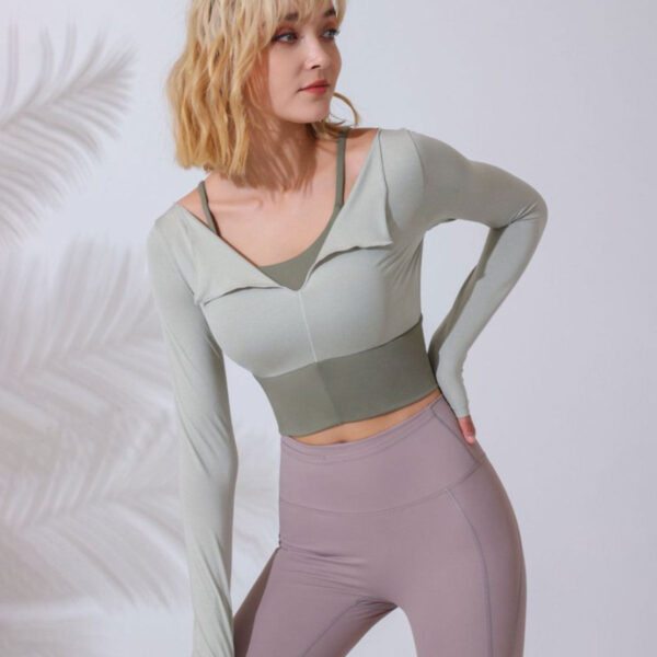 Style: Active Season: Spring