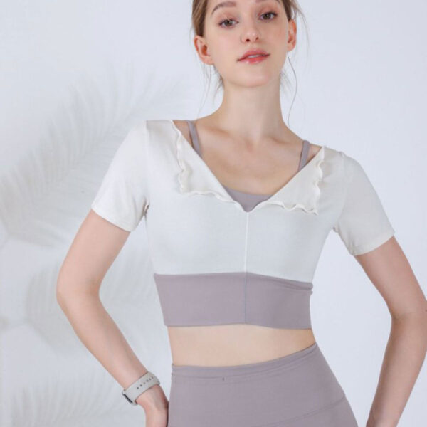 Style: Active Season: Spring