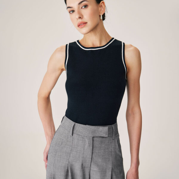 Fabric:This Contrast Tank is made of Viscose