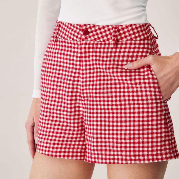 Fabric:These Pocket Shorts are made of Cotton. Cotton fabric features humidity balance