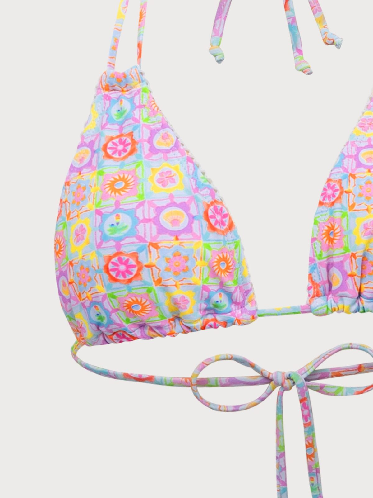 Geometric Embellishment: Knot
