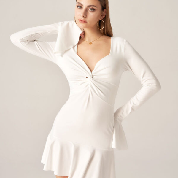 - Occasion: Daily - Fabric Stretch: Medium Stretch - Waist: Natural Waisted - Sleeve Type: Poet Sleeve - Embellishment: Ruffle